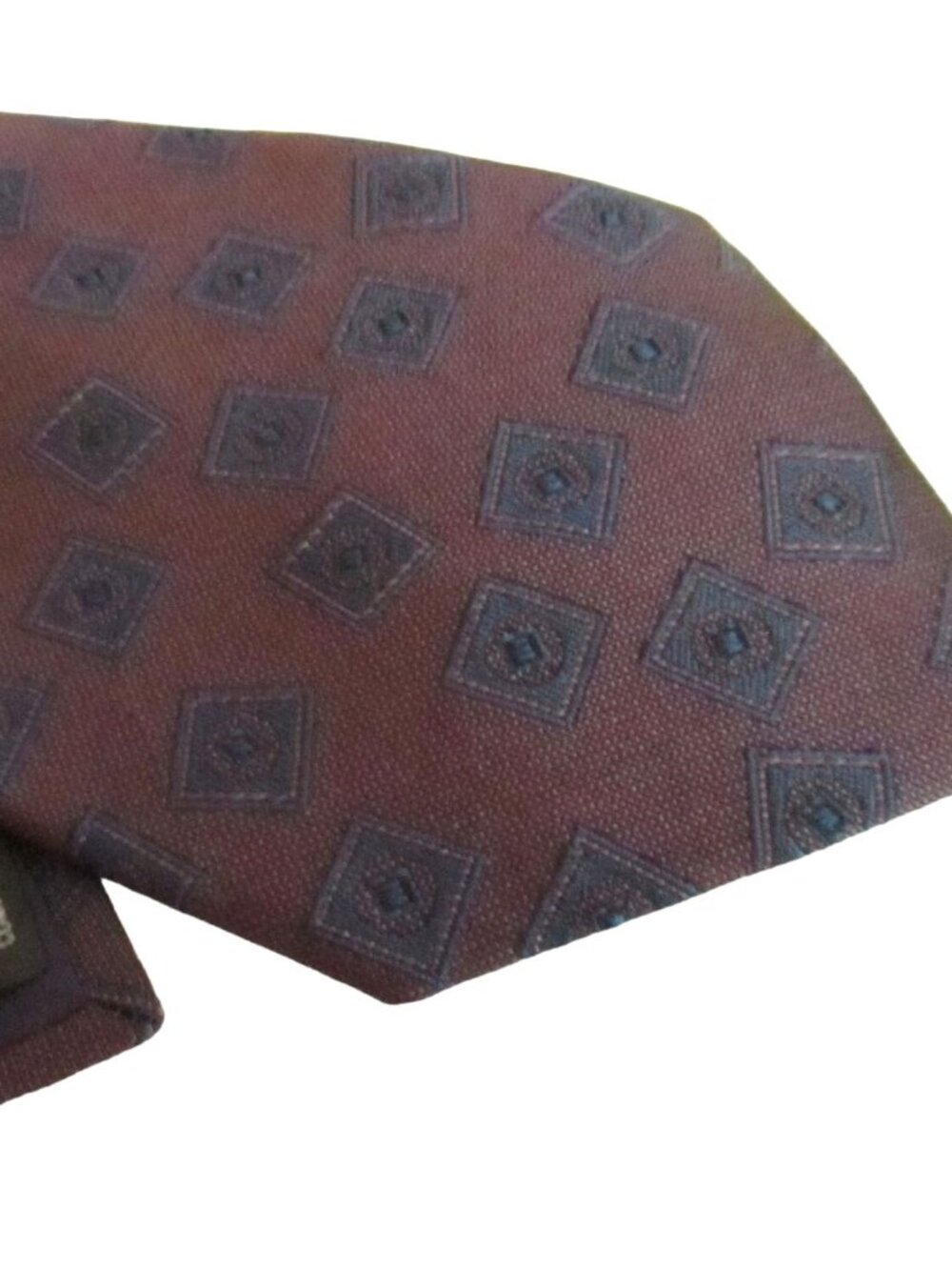 Vintage Mens Silk Neck Tie 3.5” 56" Purple Medallion Pattern Strathmore